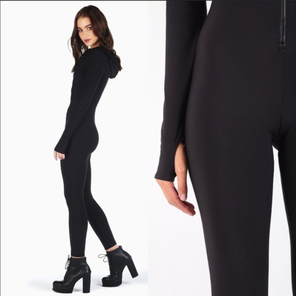 BlackMilk   WARM GREY (BLACK) SNUGGLE SUIT   Size Small    BNWT